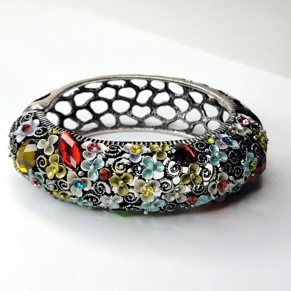 Colorful Floral Cuff Bangle SilverTone Cuff with colorful Rhinestones - Picture 3 of 13